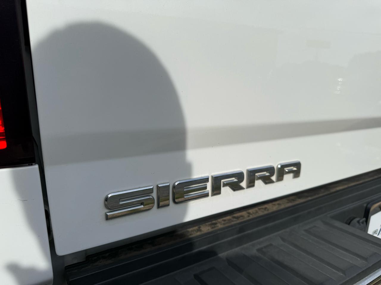 GMC Sierra 2500HD SLT Crew Cab 4WD 2018