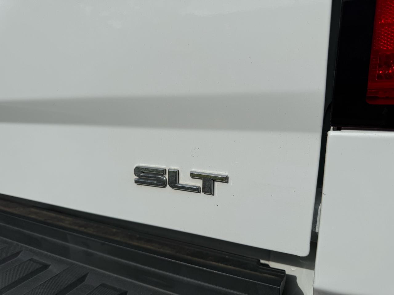 GMC Sierra 2500HD SLT Crew Cab 4WD 2018