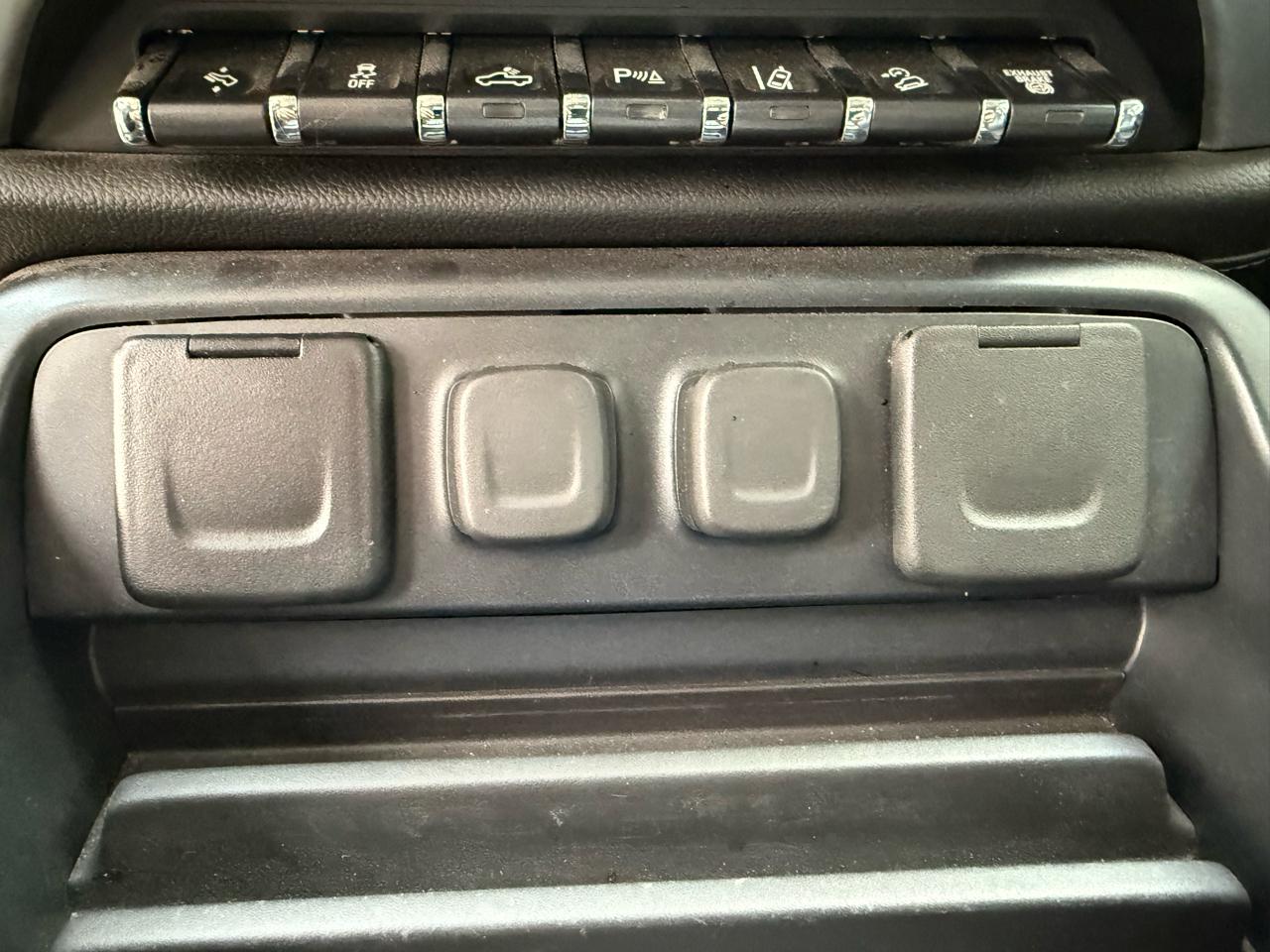 GMC Sierra 2500HD SLT Crew Cab 4WD 2018