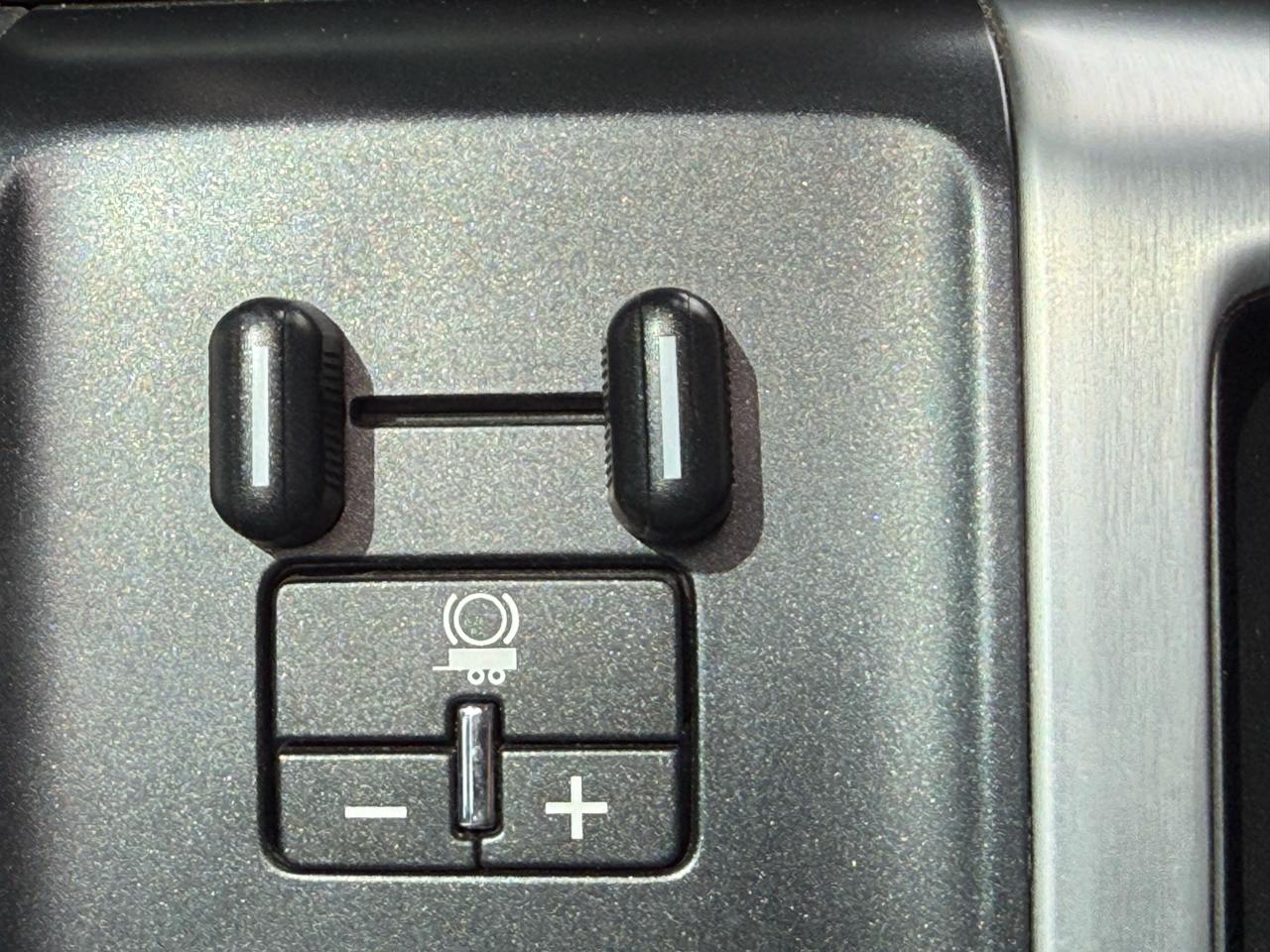 GMC Sierra 2500HD SLT Crew Cab 4WD 2018