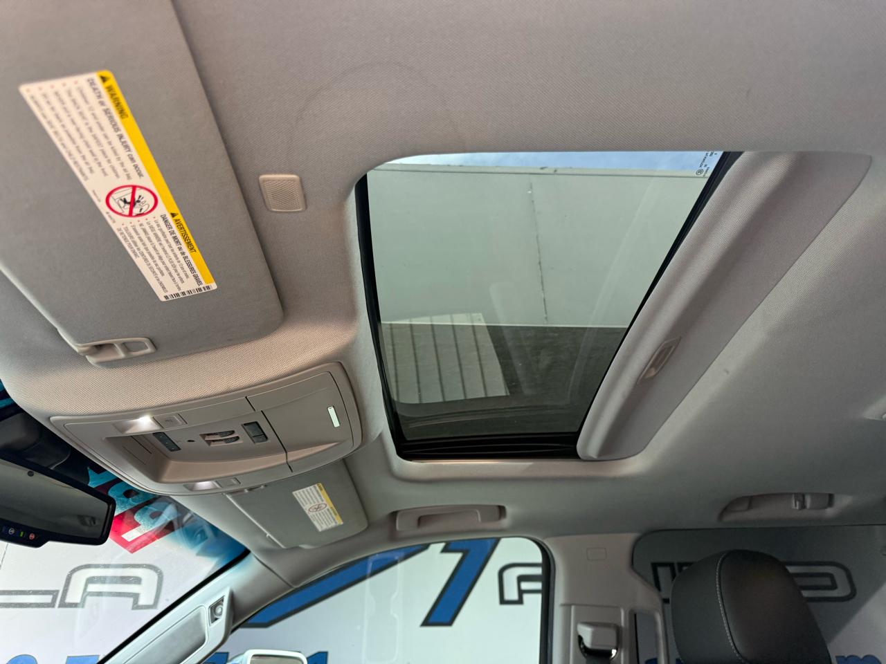 GMC Sierra 2500HD SLT Crew Cab 4WD 2018