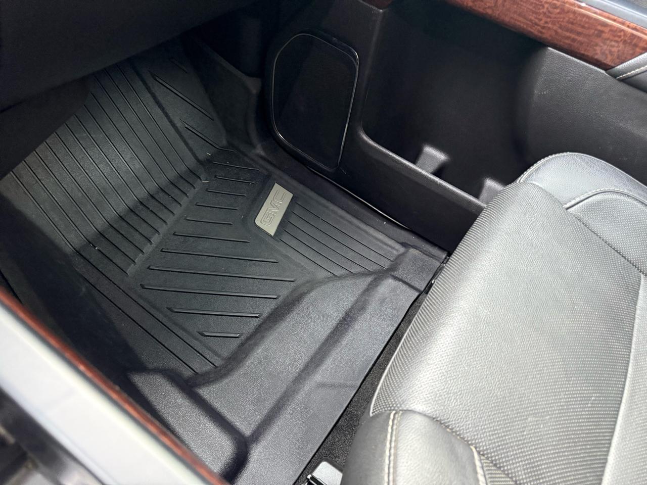 GMC Sierra 2500HD SLT Crew Cab 4WD 2018