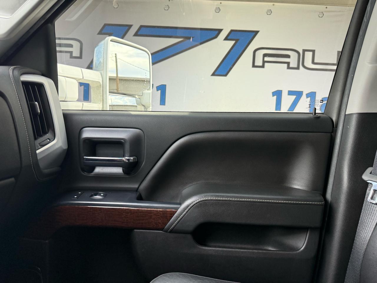 GMC Sierra 2500HD SLT Crew Cab 4WD 2018