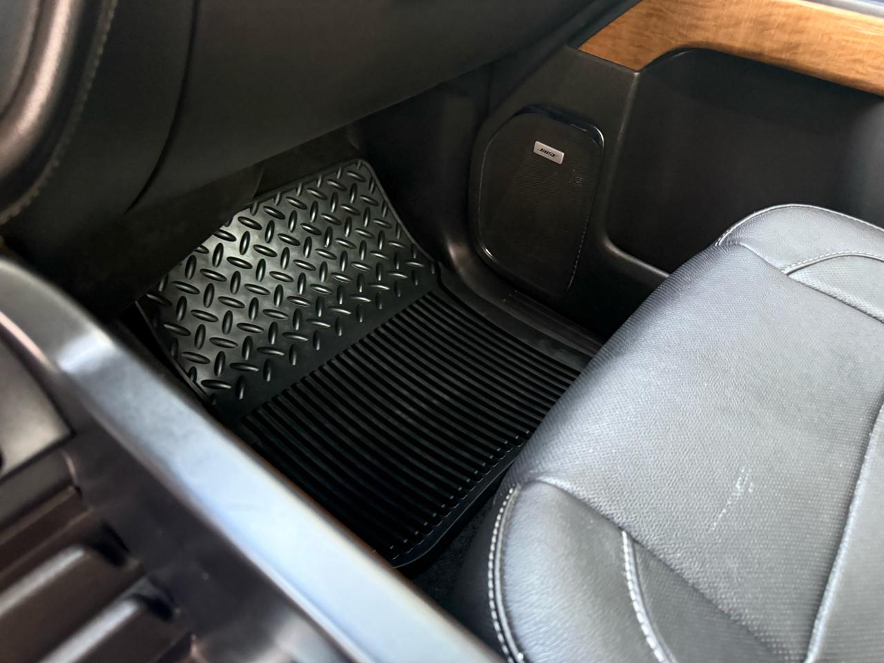 Chevrolet Silverado 1500 LTZ Crew Cab 4WD 2017