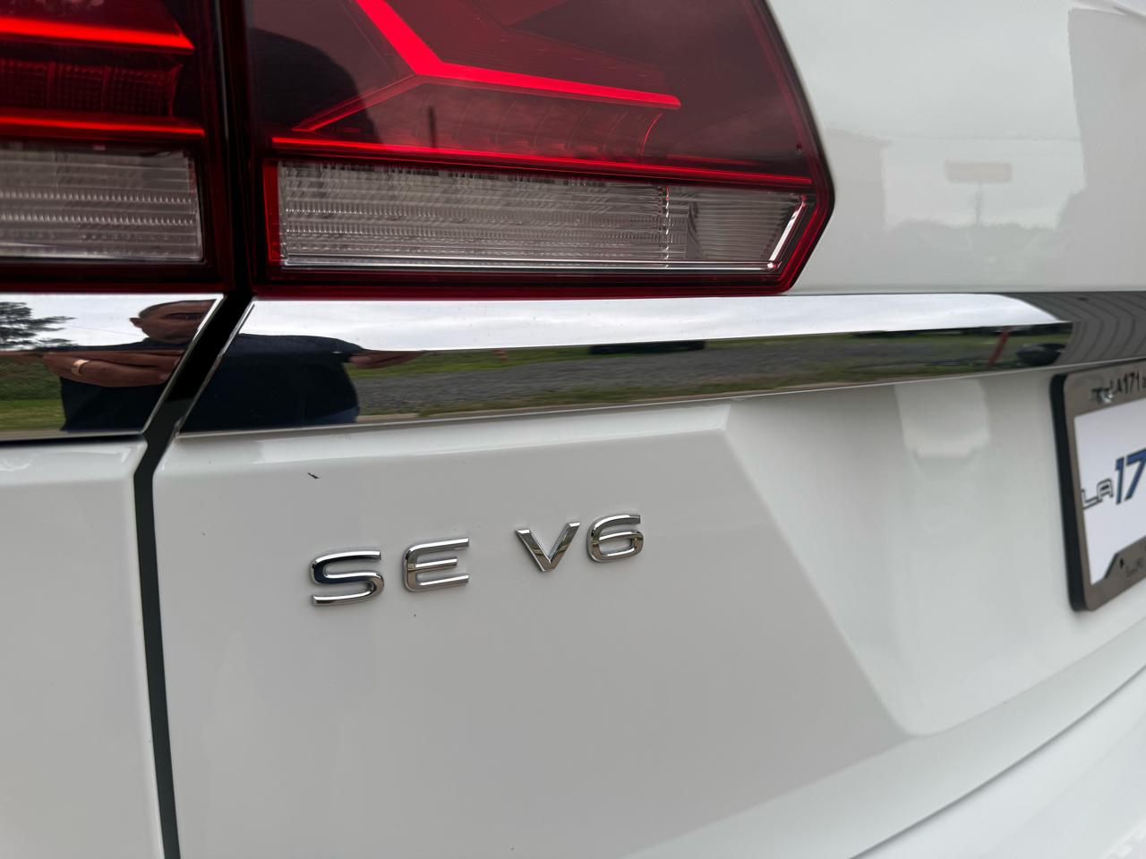 Volkswagen Atlas V6 SE w/Technology 2021