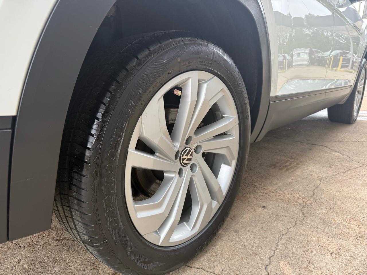 Volkswagen Atlas V6 SE w/Technology 2021