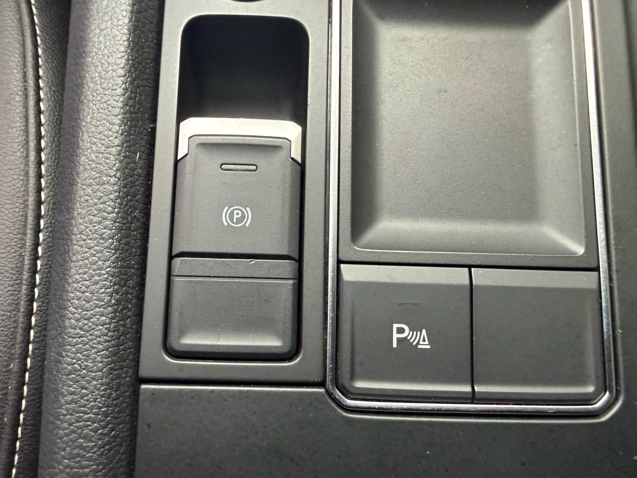 Volkswagen Atlas V6 SE w/Technology 2021