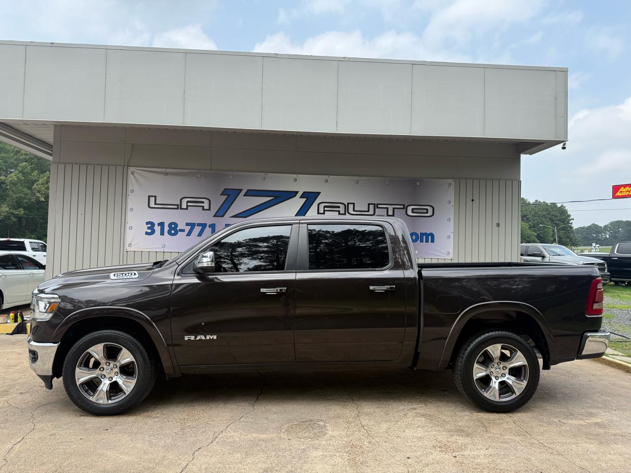 RAM 1500 Laramie Crew Cab SWB 2WD 2019