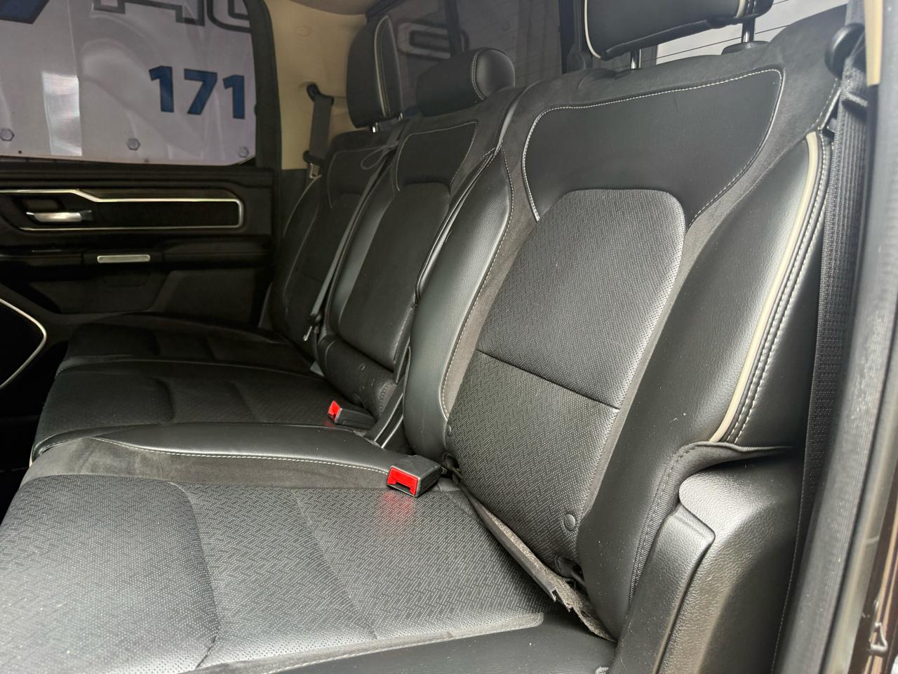 RAM 1500 Laramie Crew Cab SWB 2WD 2019