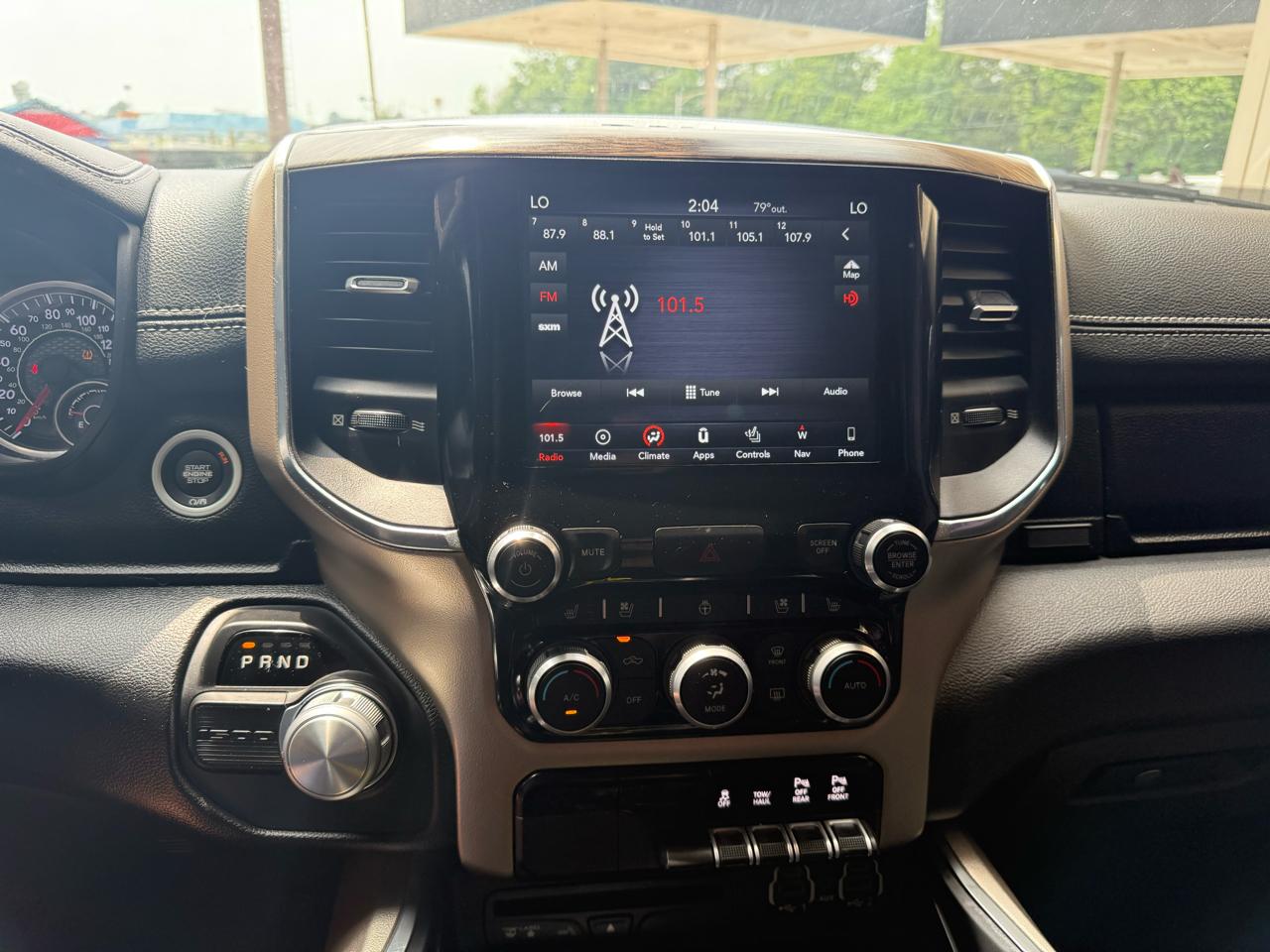 RAM 1500 Laramie Crew Cab SWB 2WD 2019