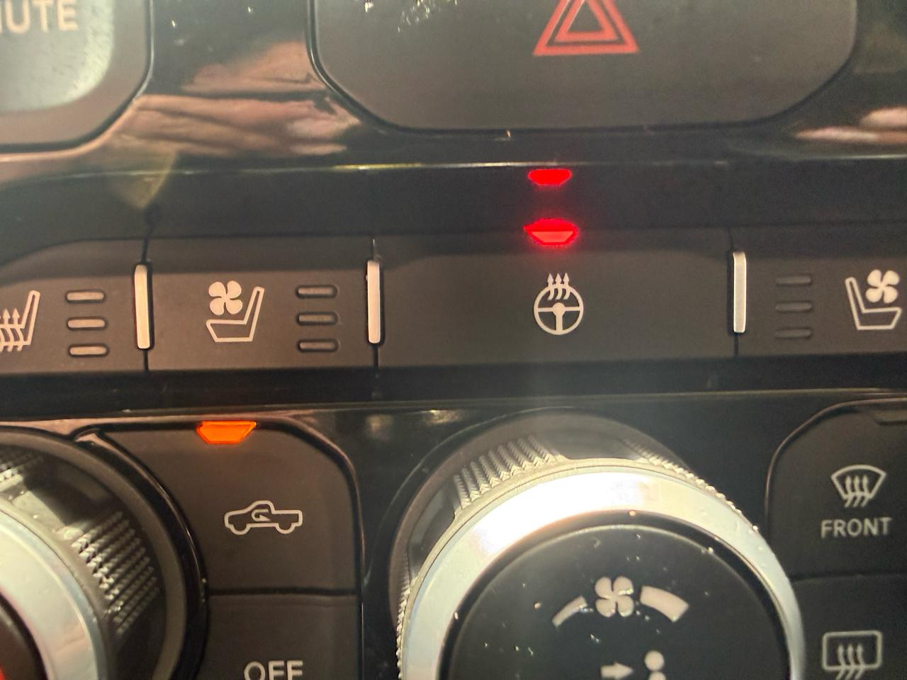 RAM 1500 Laramie Crew Cab SWB 2WD 2019