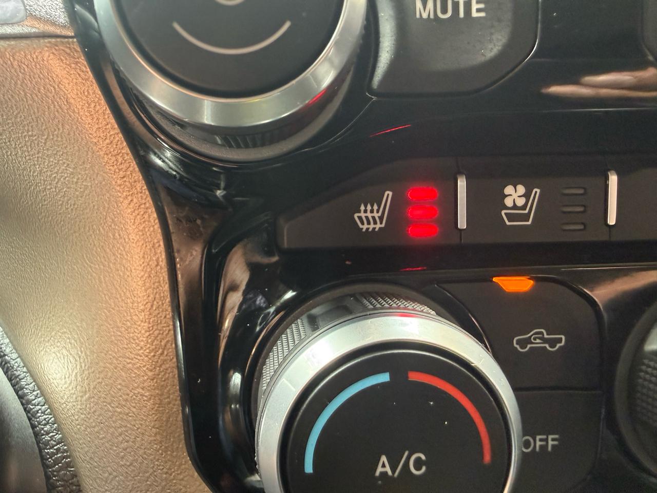 RAM 1500 Laramie Crew Cab SWB 2WD 2019