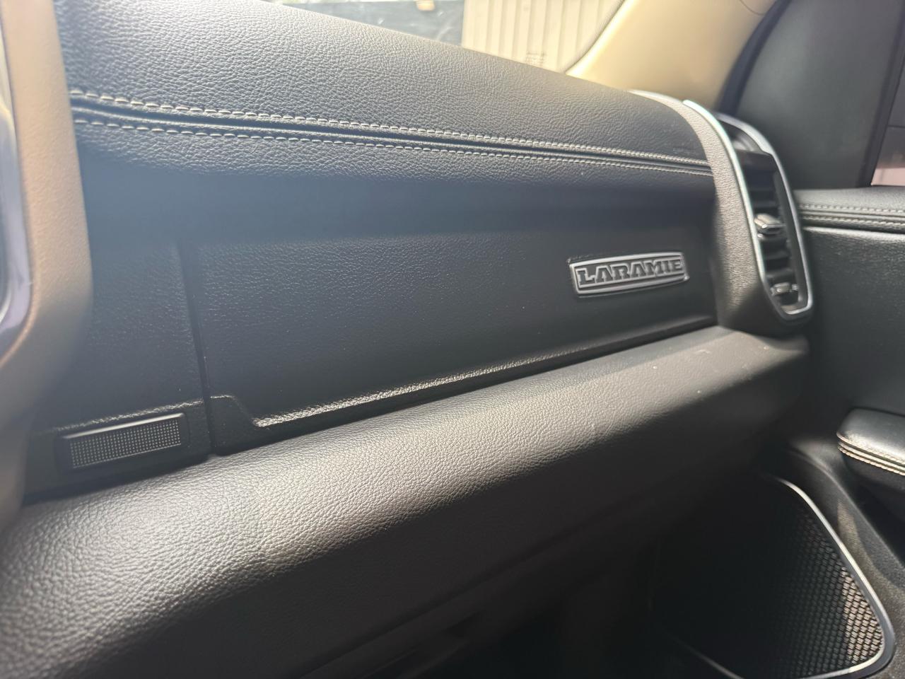 RAM 1500 Laramie Crew Cab SWB 2WD 2019