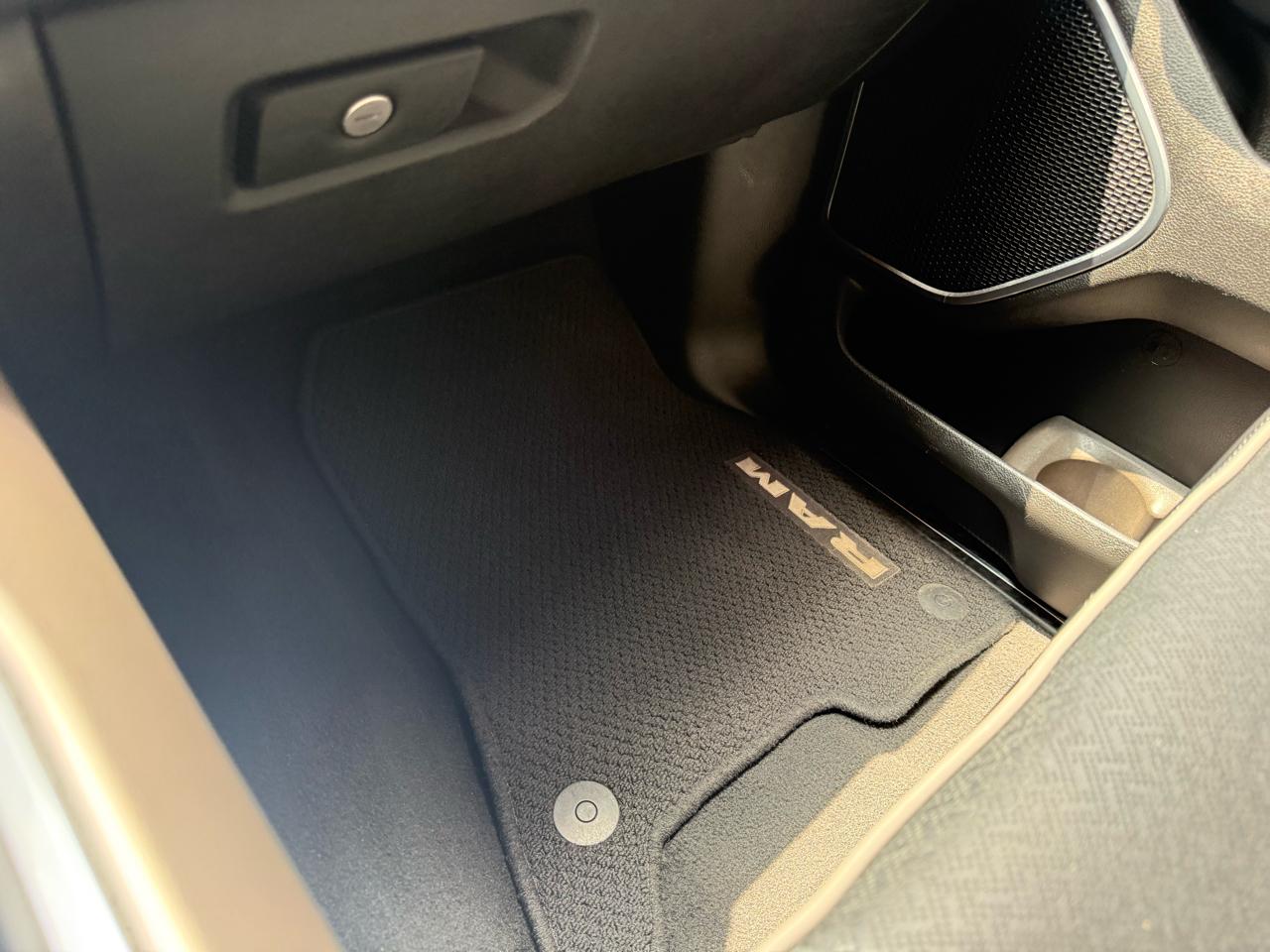 RAM 1500 Laramie Crew Cab SWB 2WD 2019