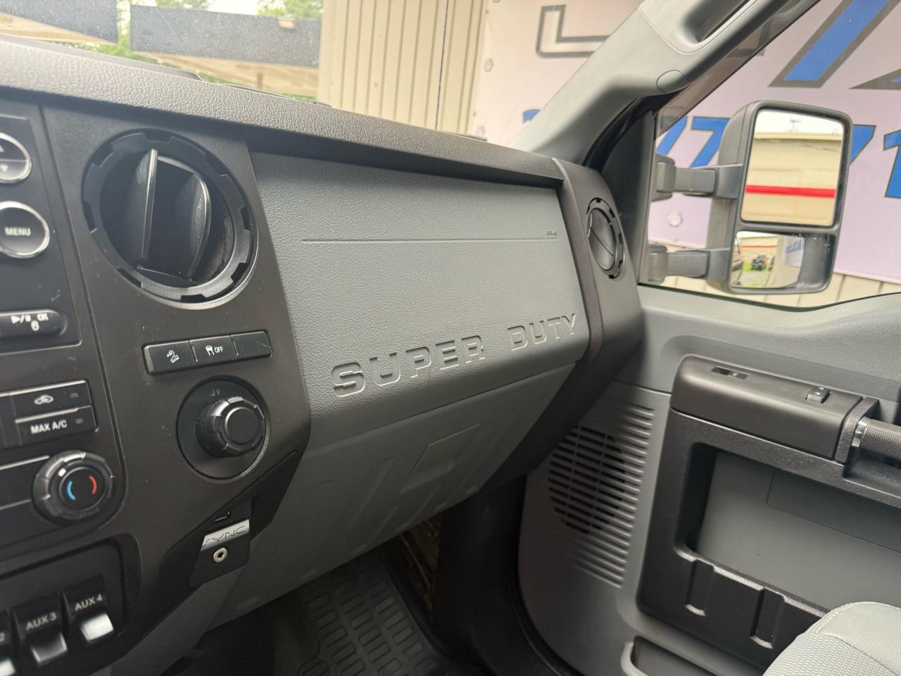 Ford F-250 SD XL Crew Cab 4WD 2016