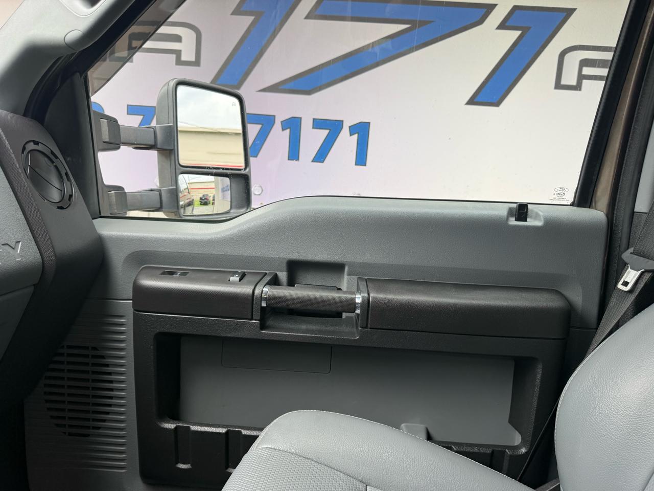 Ford F-250 SD XL Crew Cab 4WD 2016