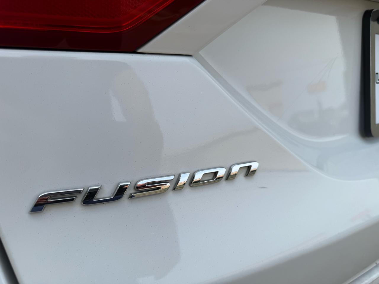 Ford Fusion Titanium 2016