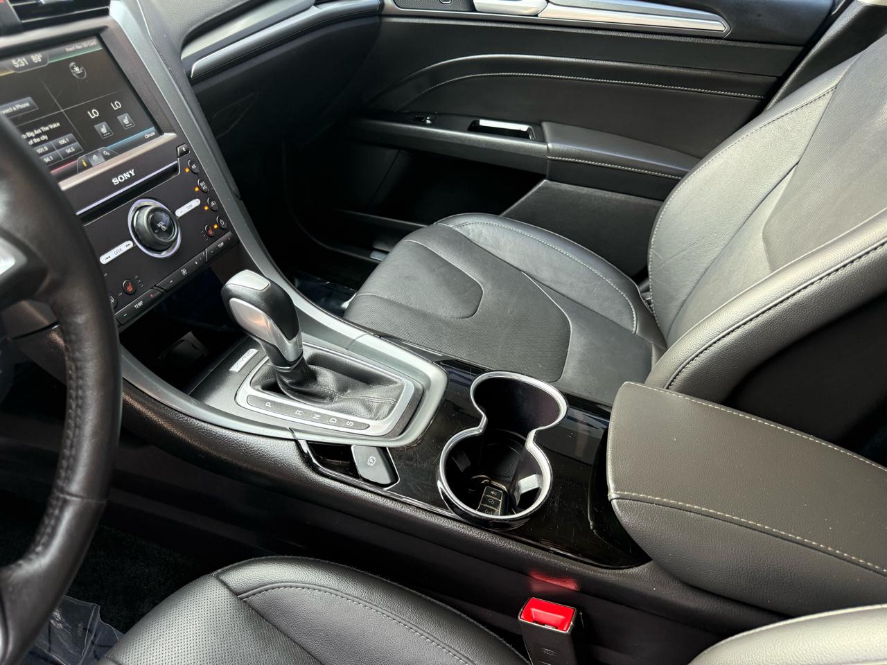Ford Fusion Titanium 2016