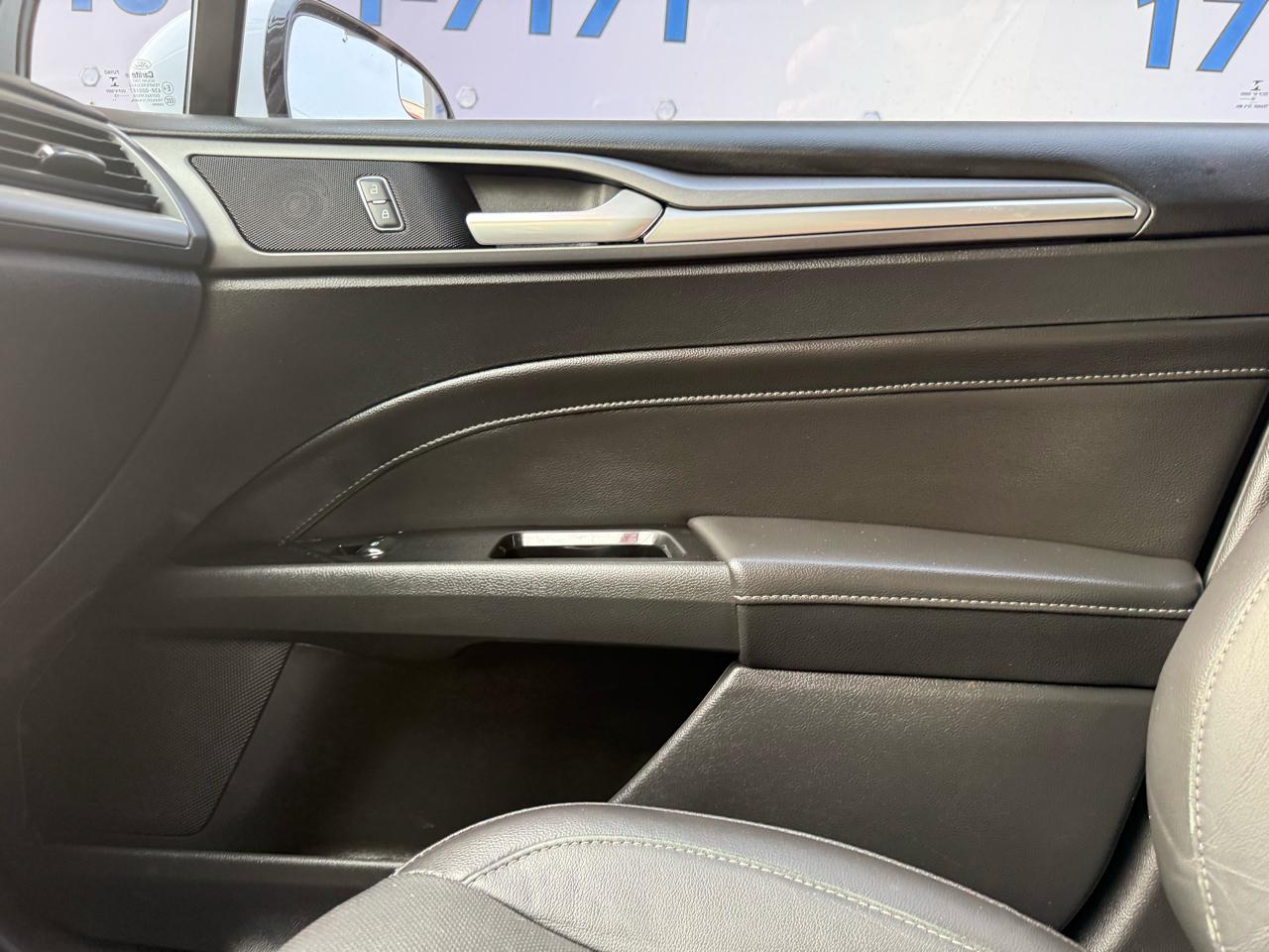 Ford Fusion Titanium 2016