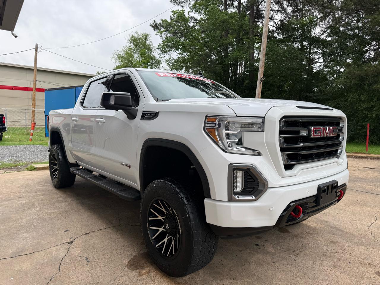 GMC Sierra 1500 AT4 Crew Cab Long Box 4WD 2019