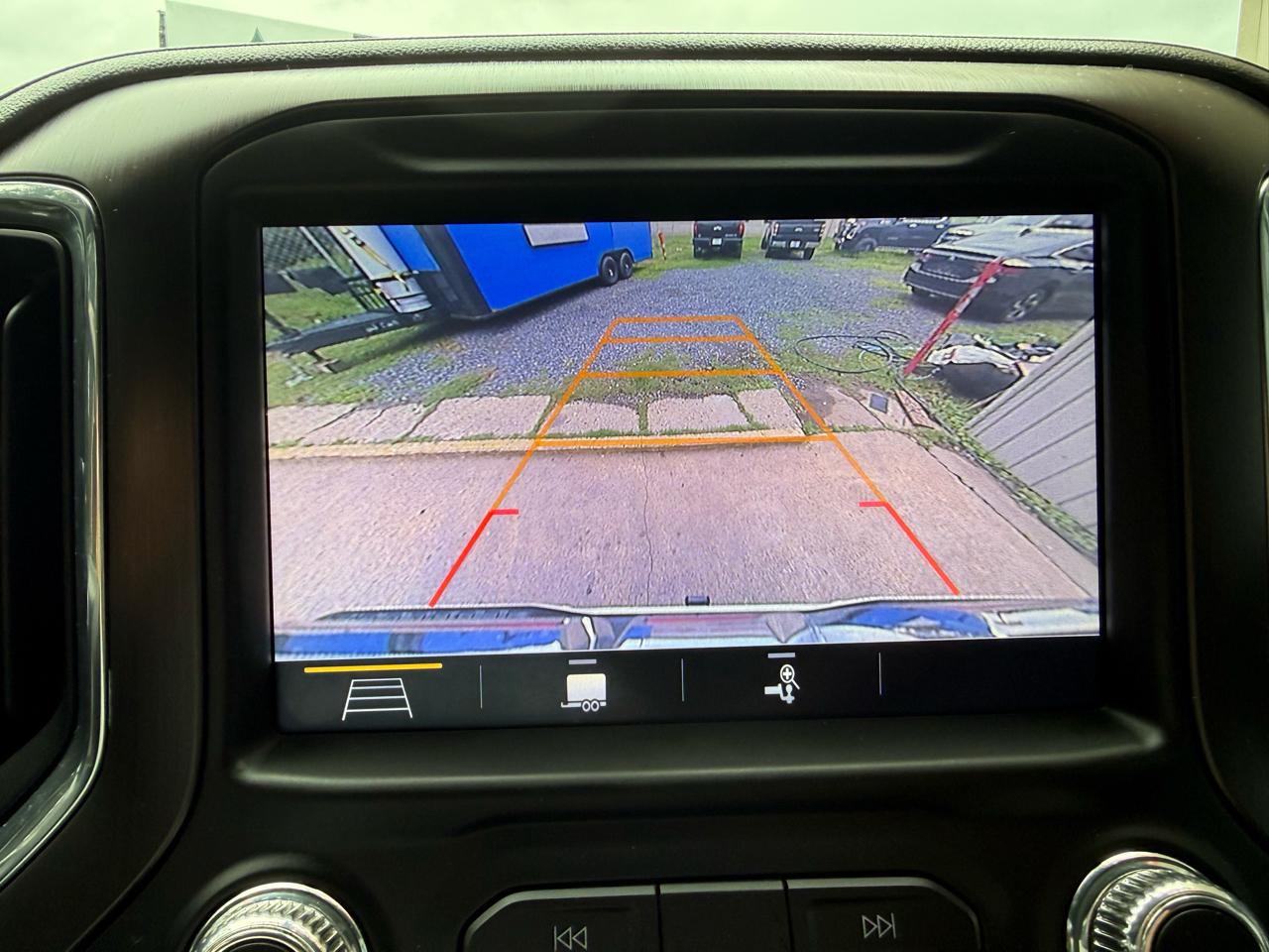 GMC Sierra 1500 AT4 Crew Cab Long Box 4WD 2019