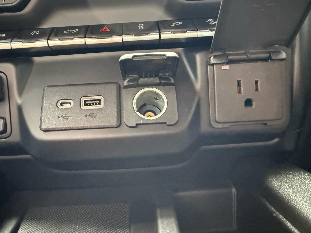 GMC Sierra 1500 AT4 Crew Cab Long Box 4WD 2019