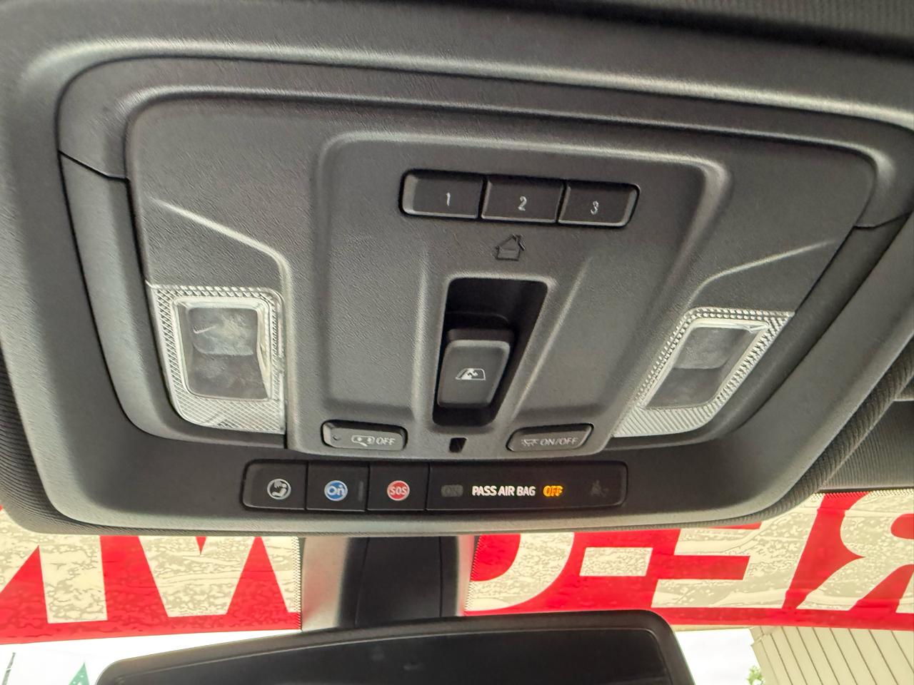 GMC Sierra 1500 AT4 Crew Cab Long Box 4WD 2019