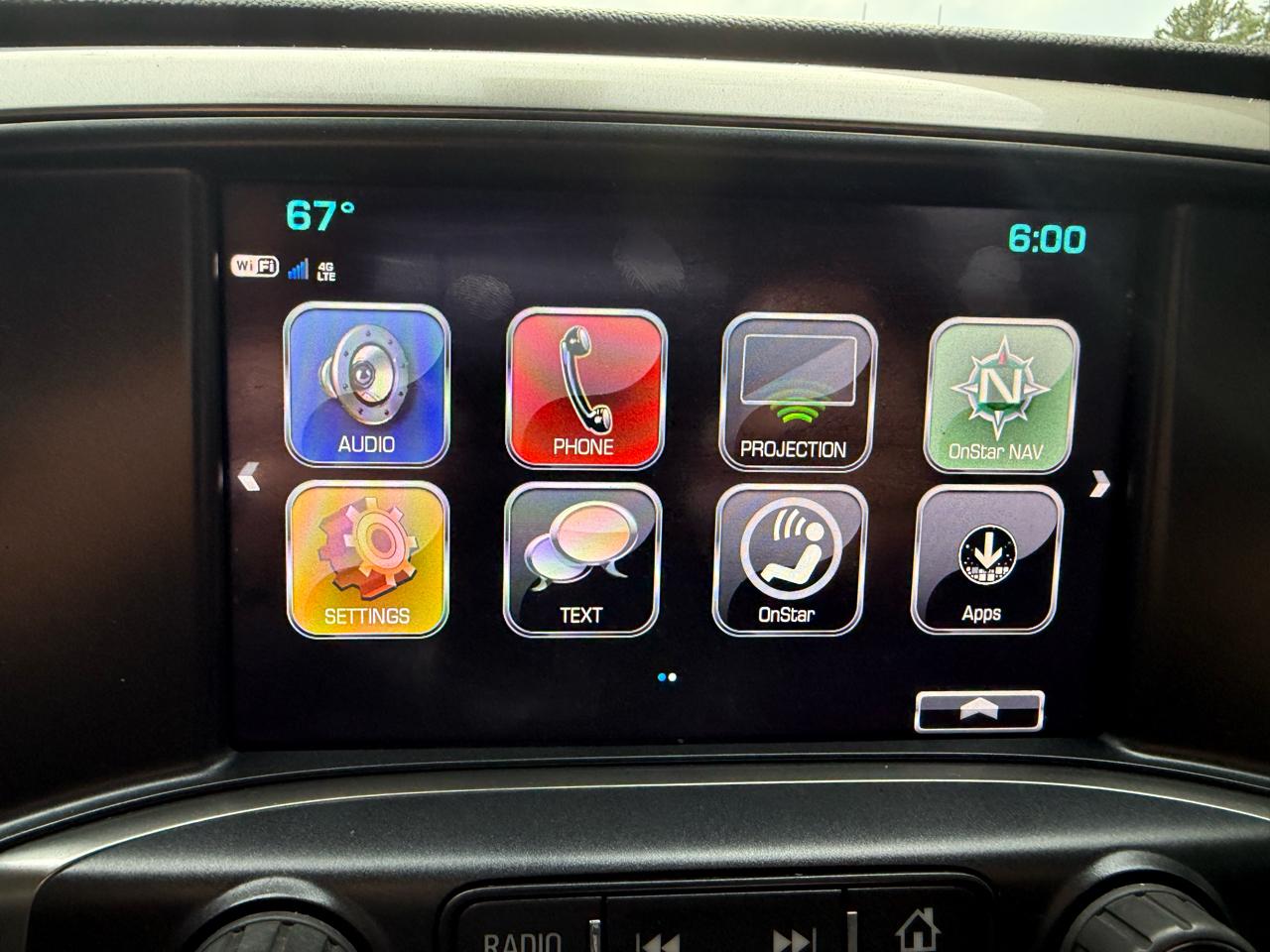Chevrolet Silverado 1500 LT Crew Cab 2WD 2018