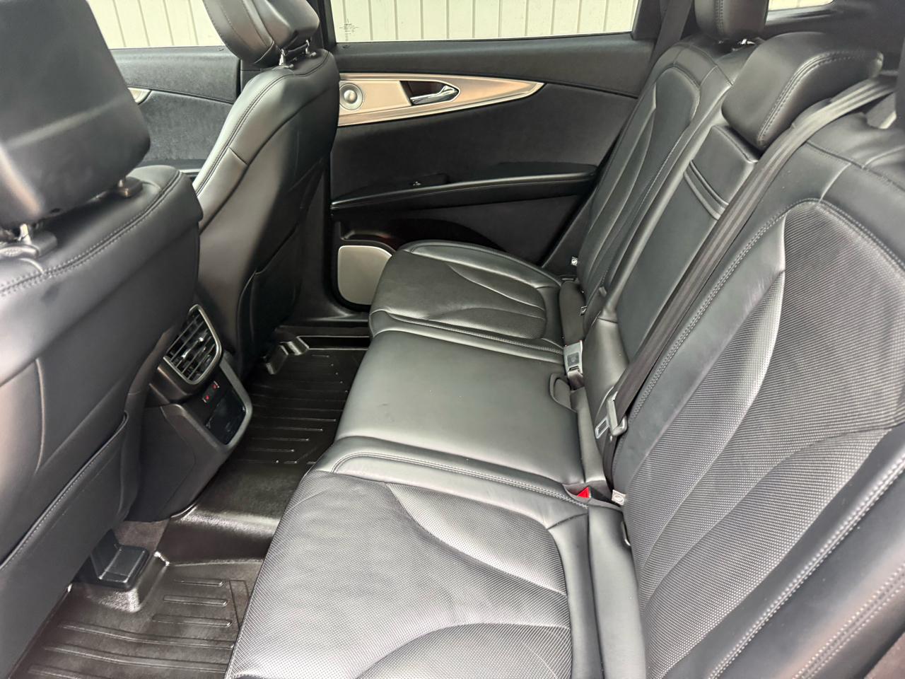 Lincoln Nautilus Reserve AWD 2020