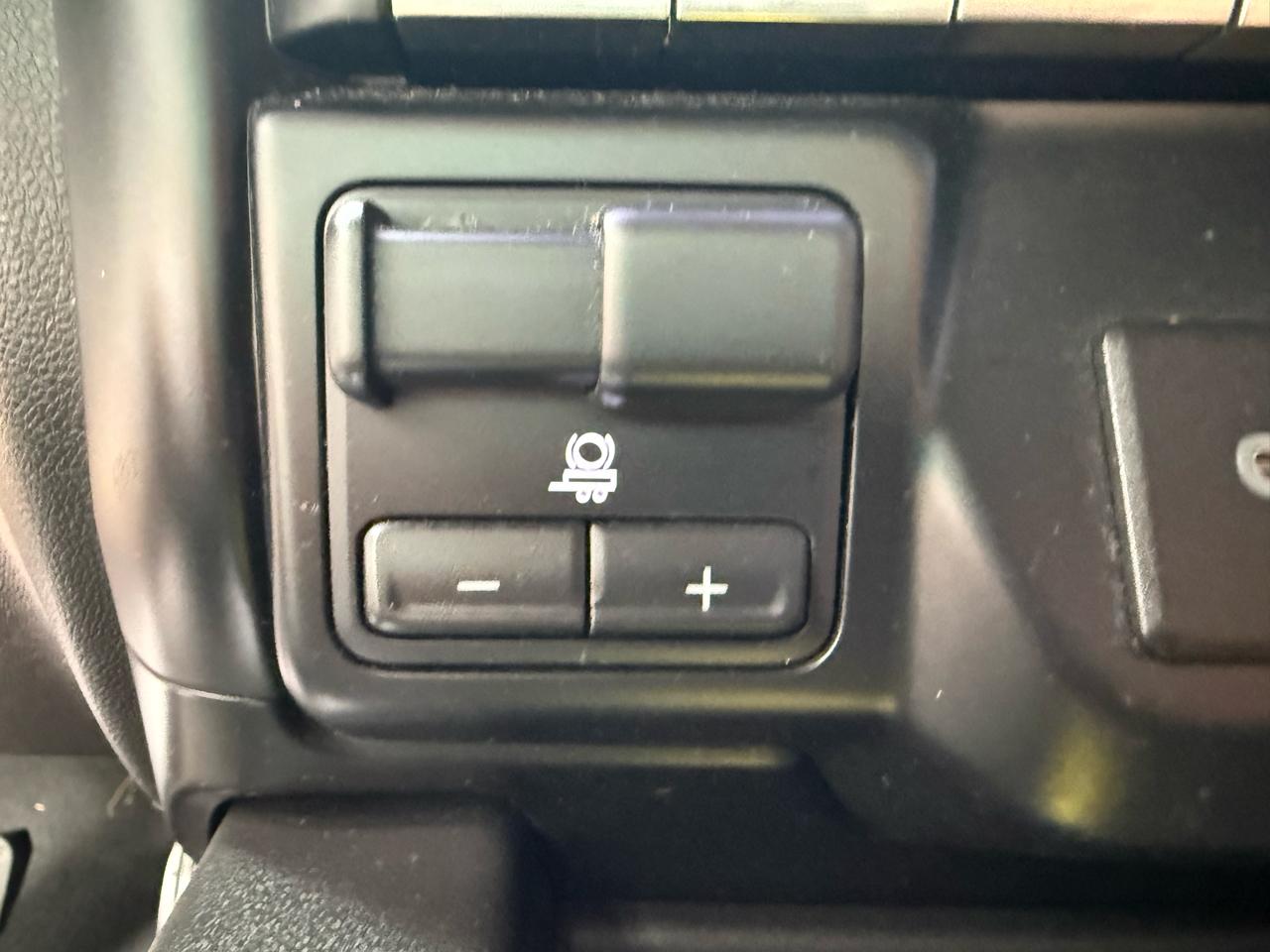 Chevrolet Silverado 1500 RST Crew Cab 4WD 2019