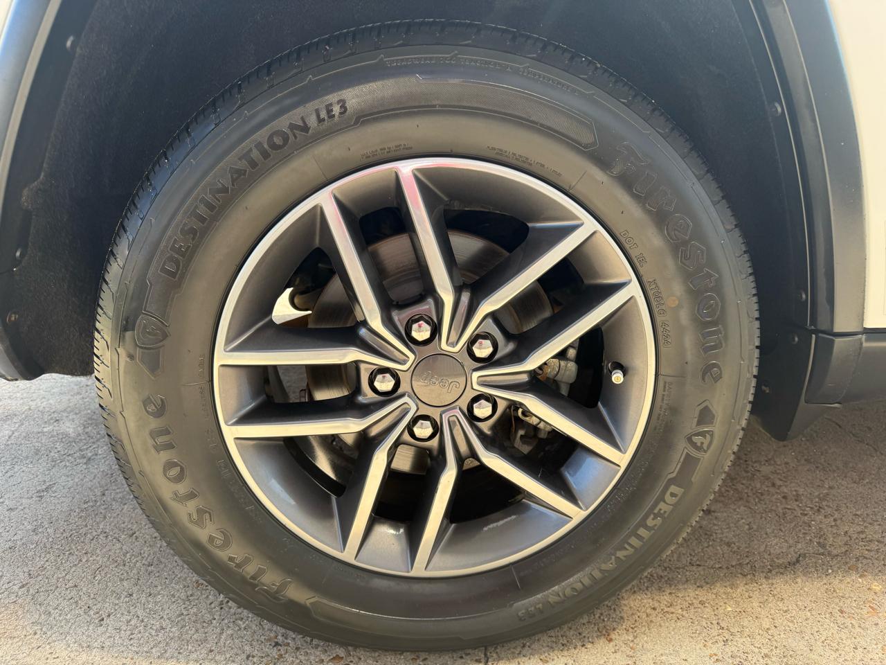 Jeep Grand Cherokee Limited 2WD 2020
