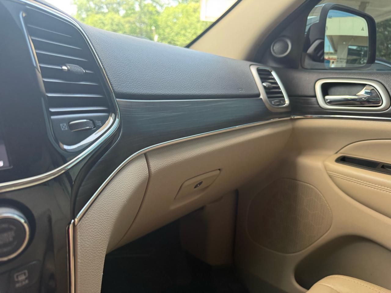 Jeep Grand Cherokee Limited 2WD 2020