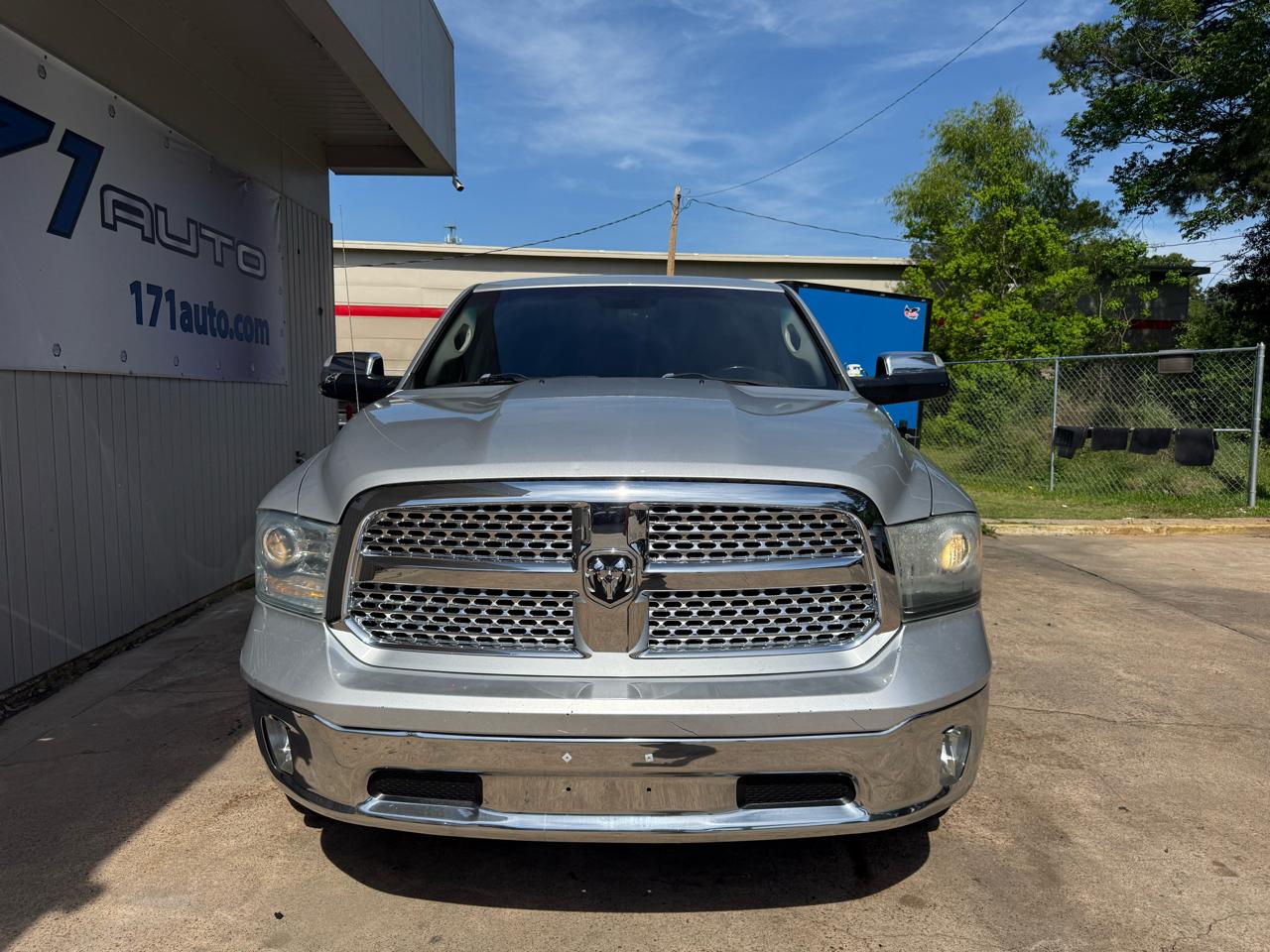 RAM 1500 Laramie Crew Cab SWB 4WD 2014
