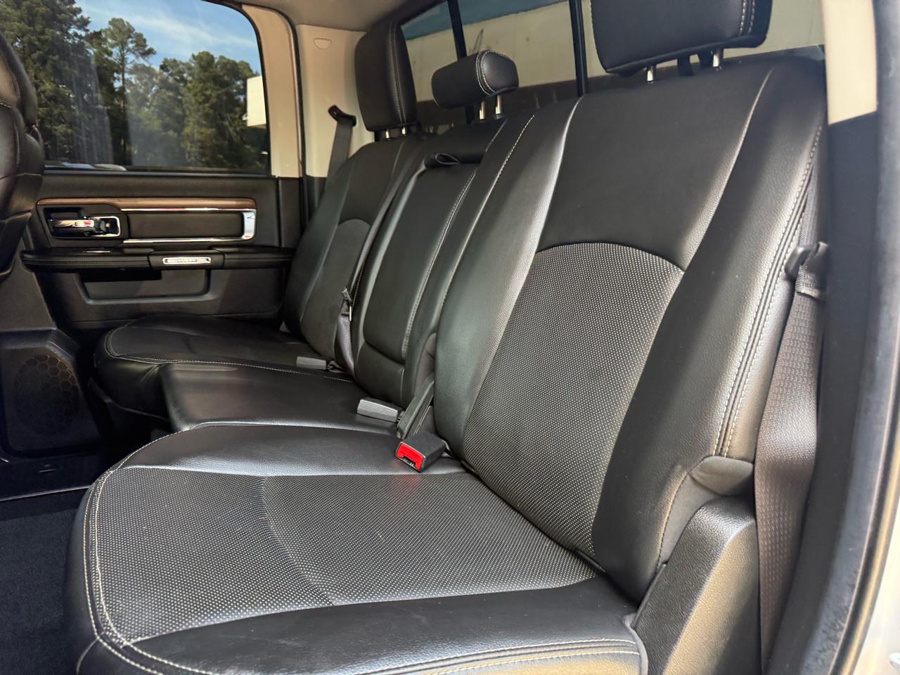 RAM 1500 Laramie Crew Cab SWB 4WD 2014