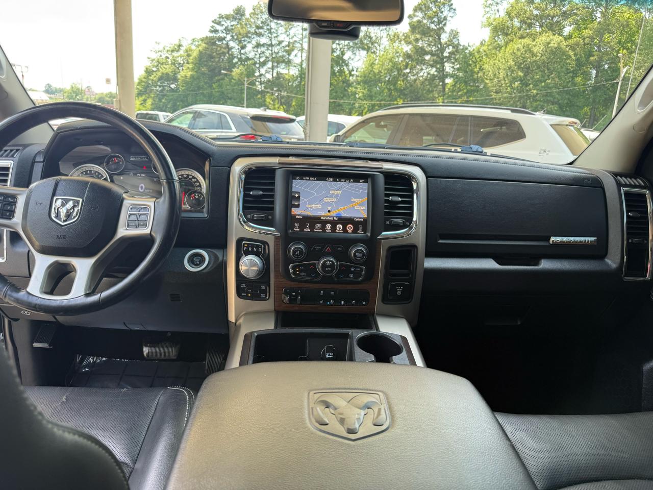 RAM 1500 Laramie Crew Cab SWB 4WD 2014