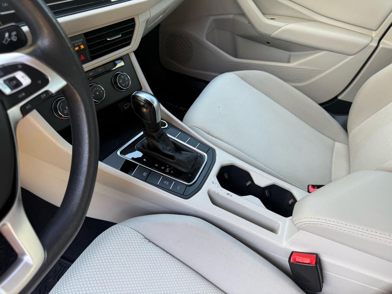 Volkswagen Jetta 1.4T S 8A 2019