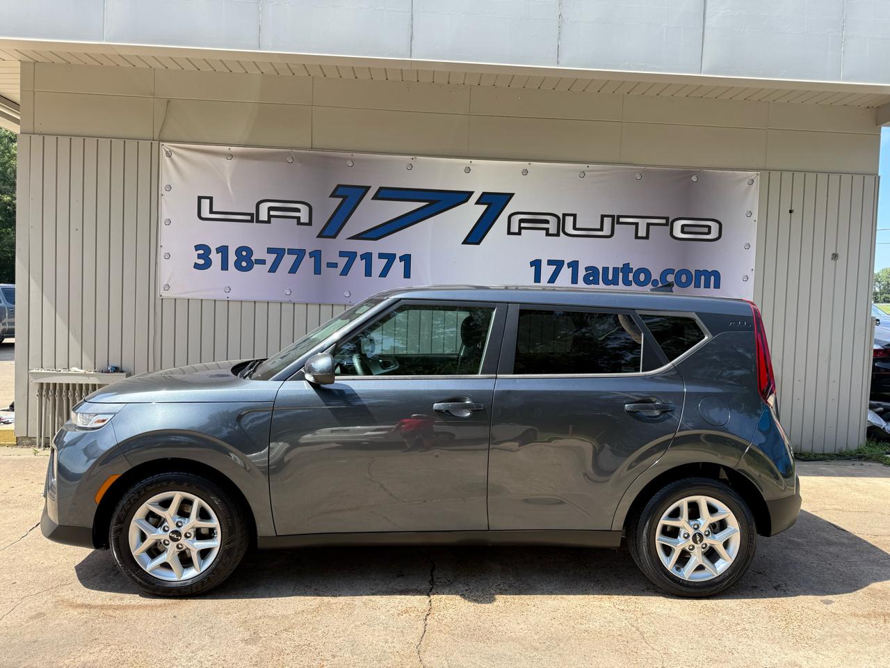 Kia Soul LX CVT 2022