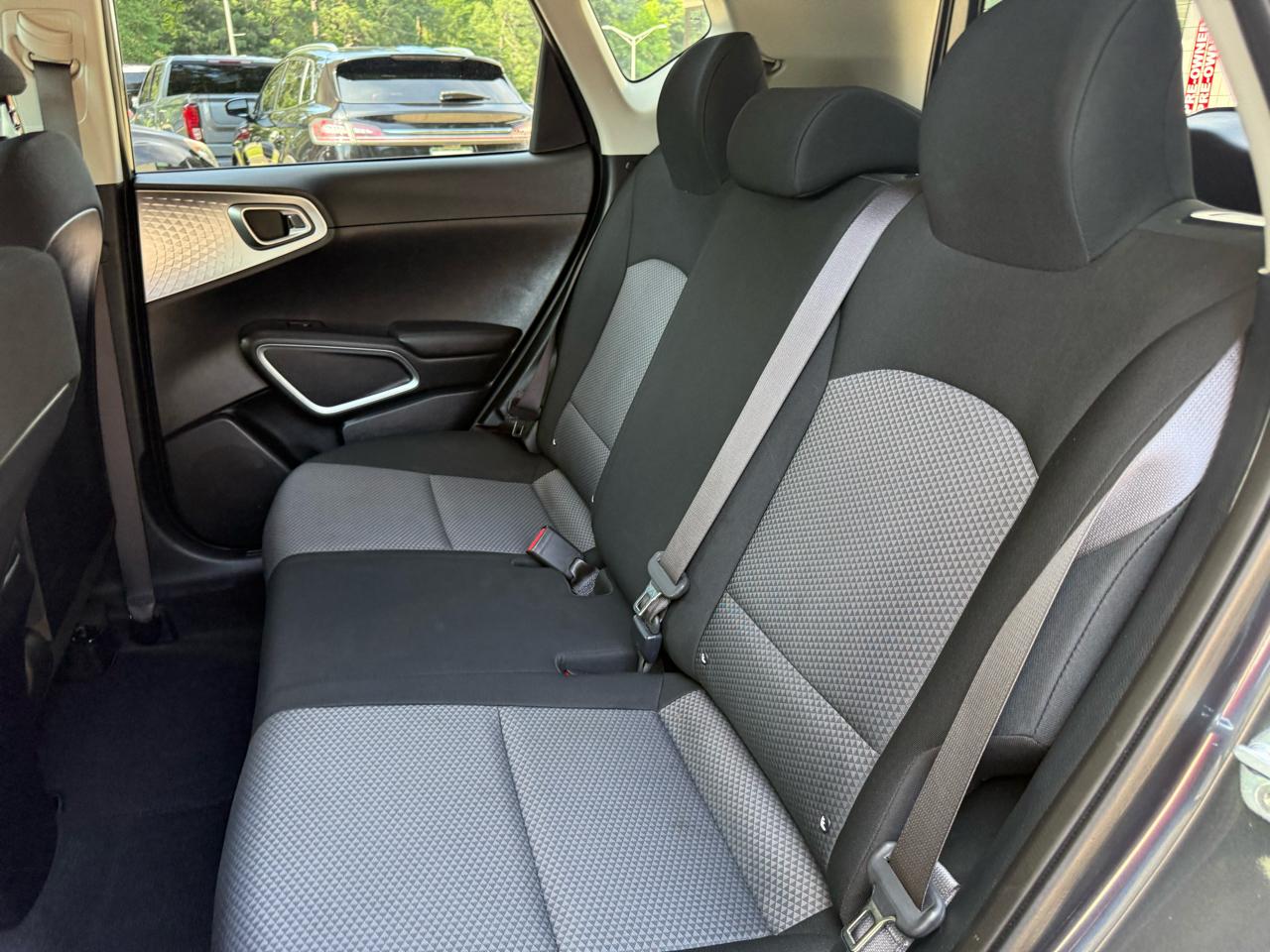 Kia Soul LX CVT 2022