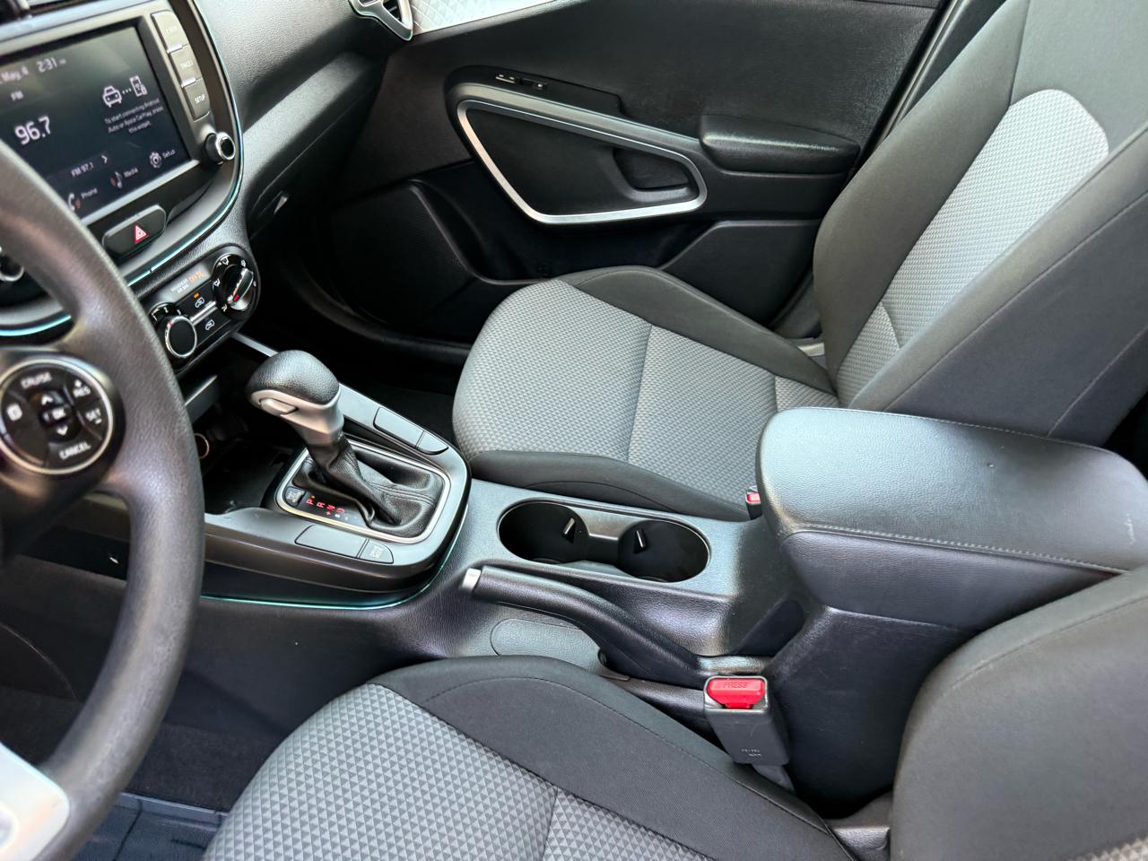 Kia Soul LX CVT 2022