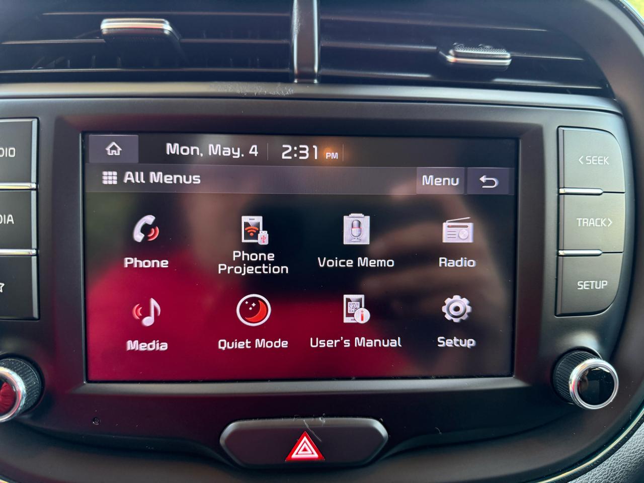 Kia Soul LX CVT 2022