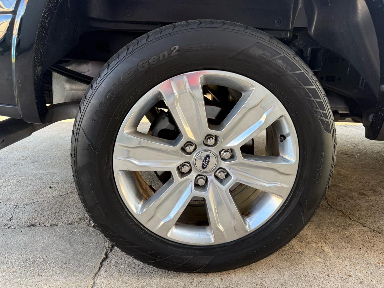 Ford F-150 Platinum SuperCrew 5.5-ft. Bed 4WD 2019