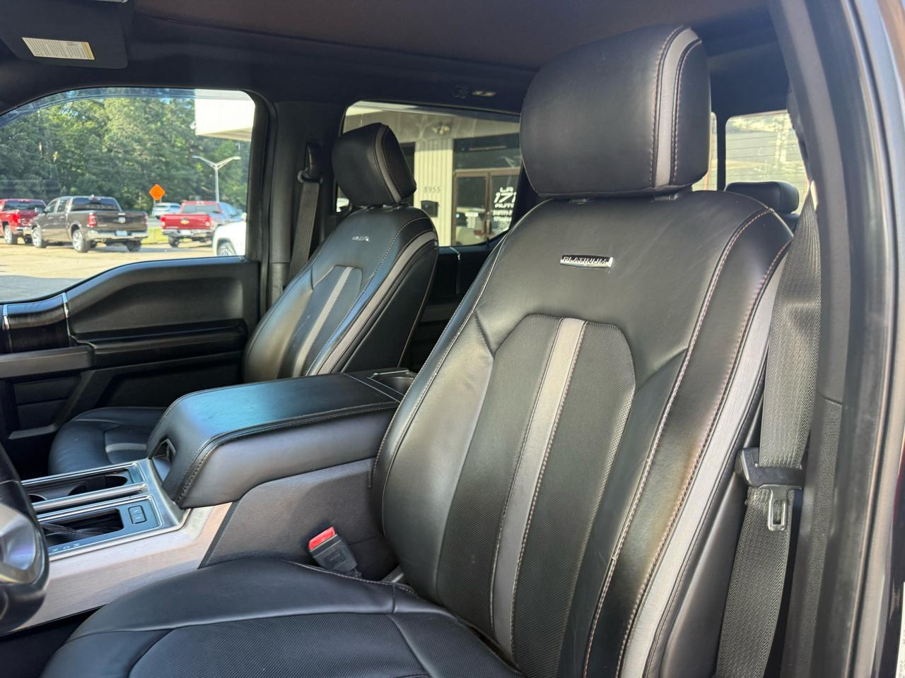 Ford F-150 Platinum SuperCrew 5.5-ft. Bed 4WD 2019