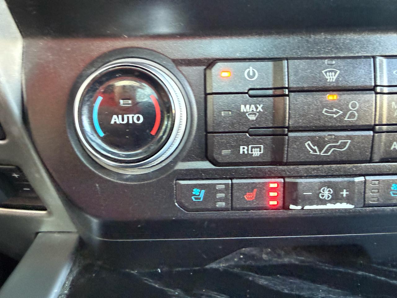 Ford F-150 Platinum SuperCrew 5.5-ft. Bed 4WD 2019