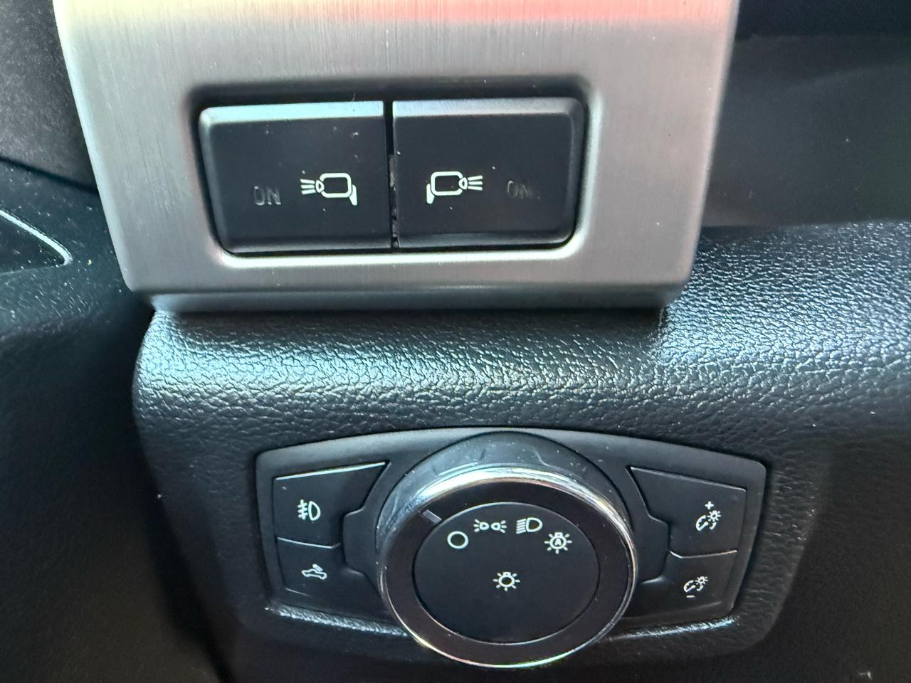 Ford F-150 Platinum SuperCrew 5.5-ft. Bed 4WD 2019