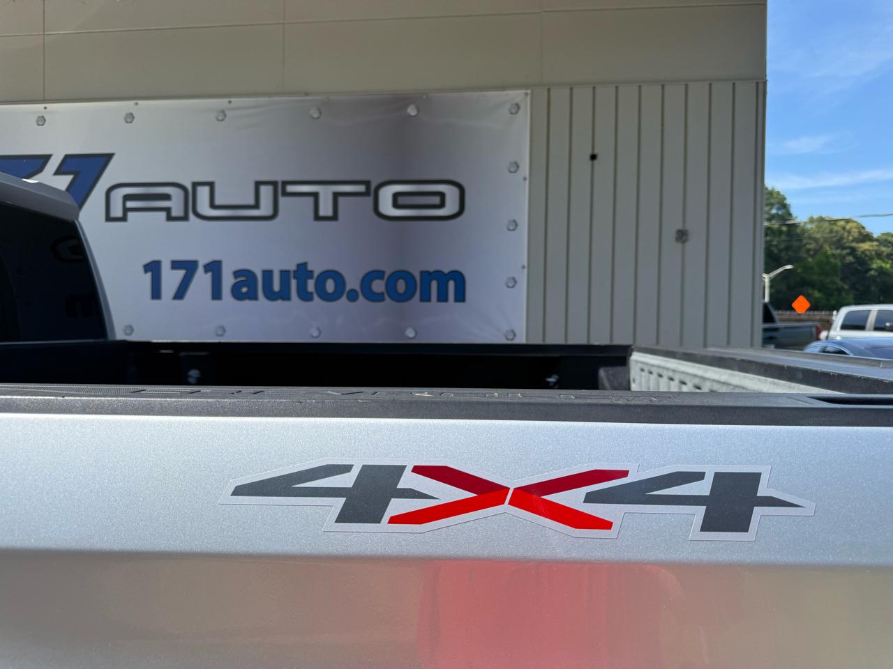 Chevrolet Silverado 1500 LT Crew Cab 4WD 2020