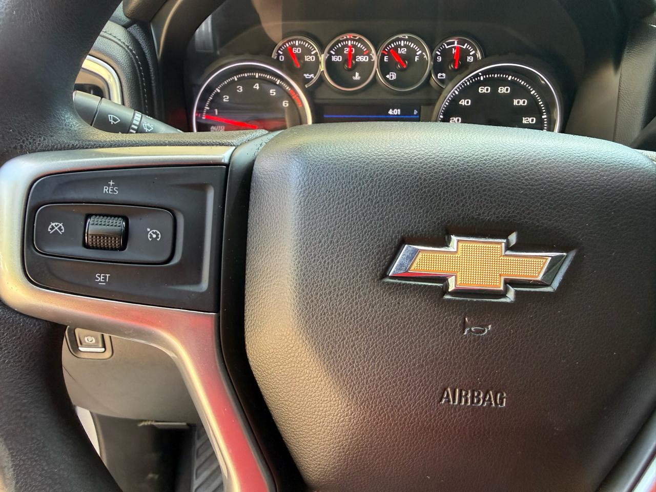 Chevrolet Silverado 1500 LT Crew Cab 4WD 2020