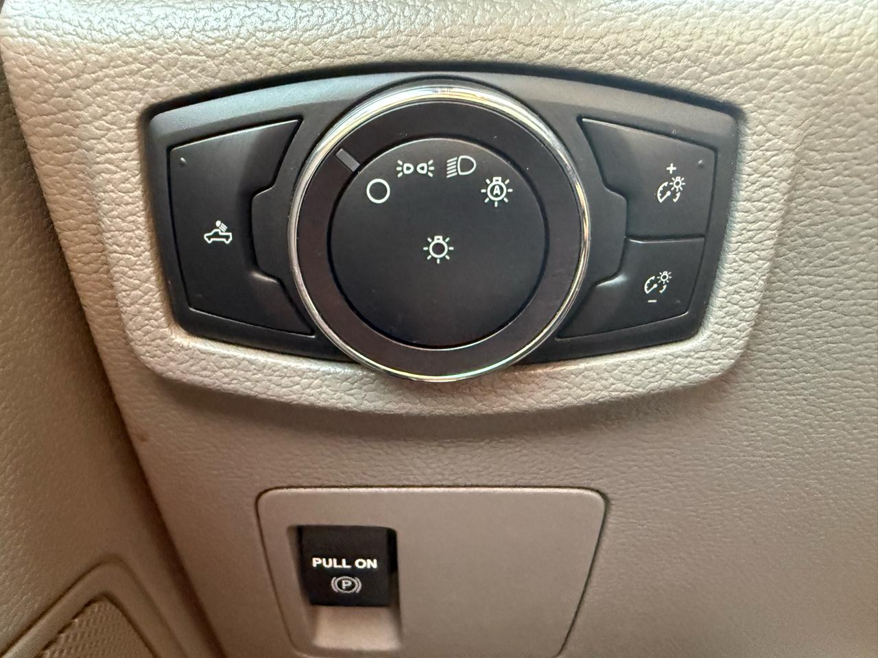 Ford F-150 XL 8-ft. Bed 2WD 2020