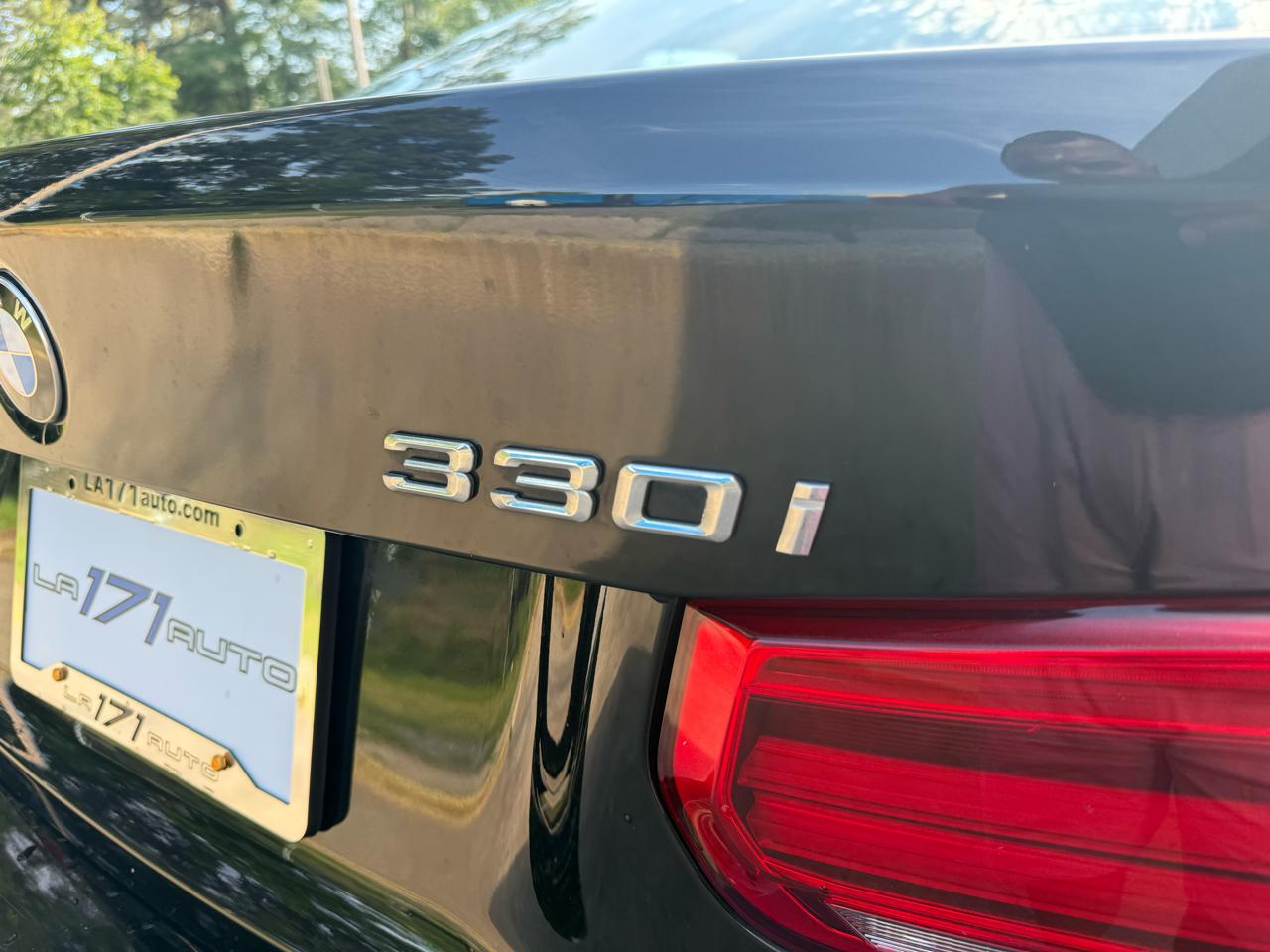 BMW 3-Series 330i SULEV Sedan 2017