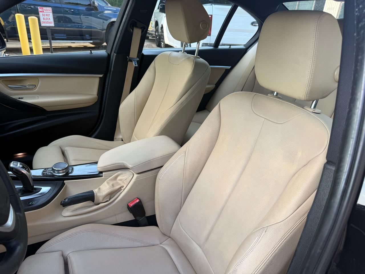 BMW 3-Series 330i SULEV Sedan 2017