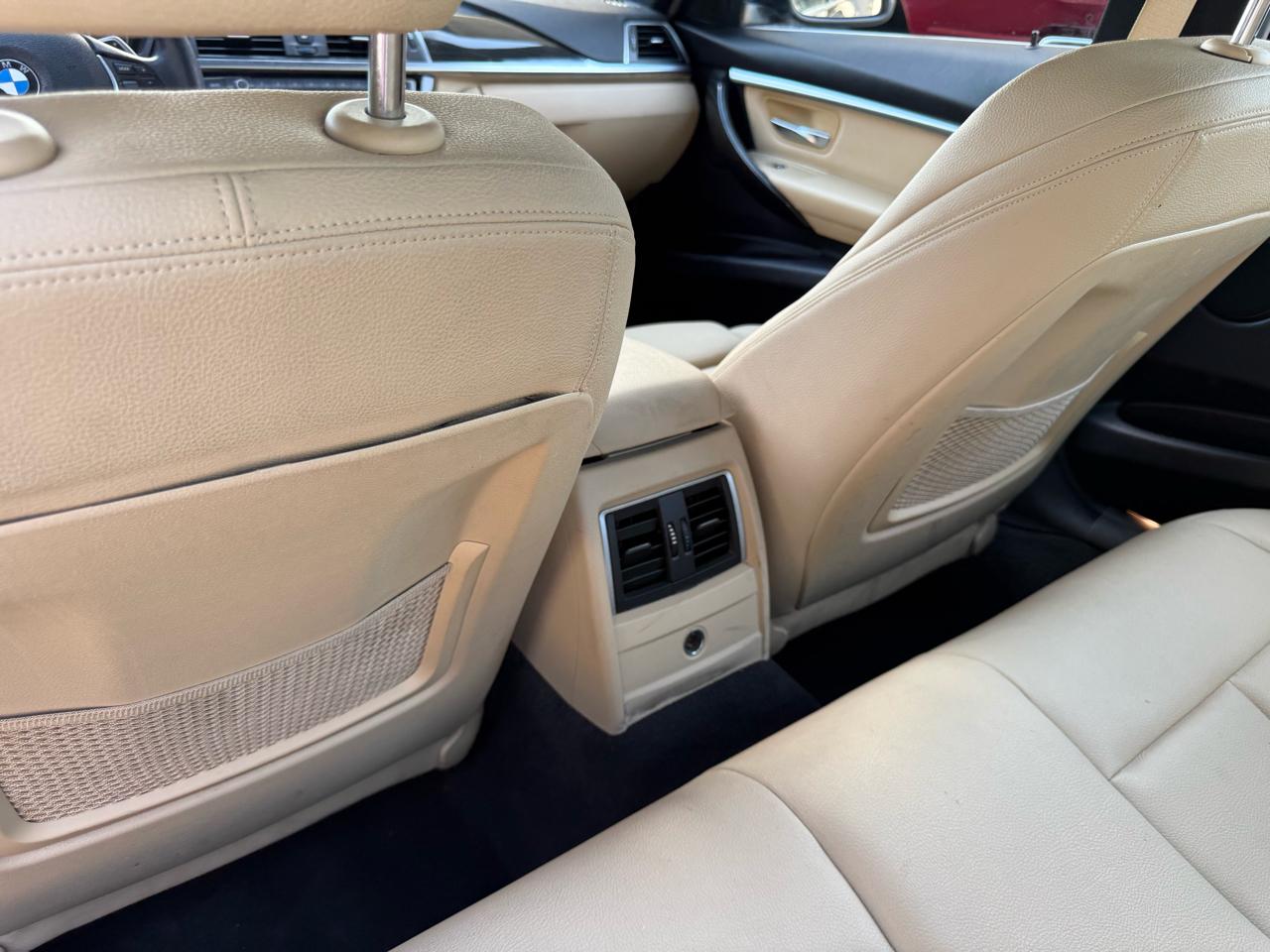 BMW 3-Series 330i SULEV Sedan 2017